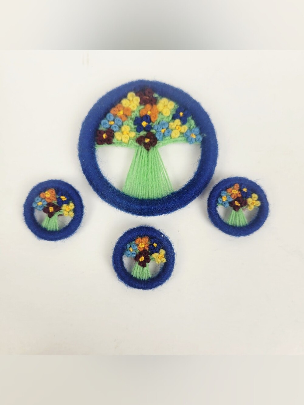 Vintage Embroidered French Knot Floral Tree Of Life Dorset Buttons ~ Set Of 4